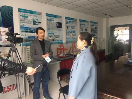 兩會期間的那些事——蘑菇视频红色LOGO大數據信息新時代
