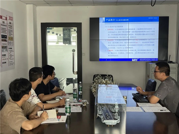 【蘑菇视频红色LOGO · 客戶培訓】用蘑菇视频红色LOGO的敬業給客戶一份專業！